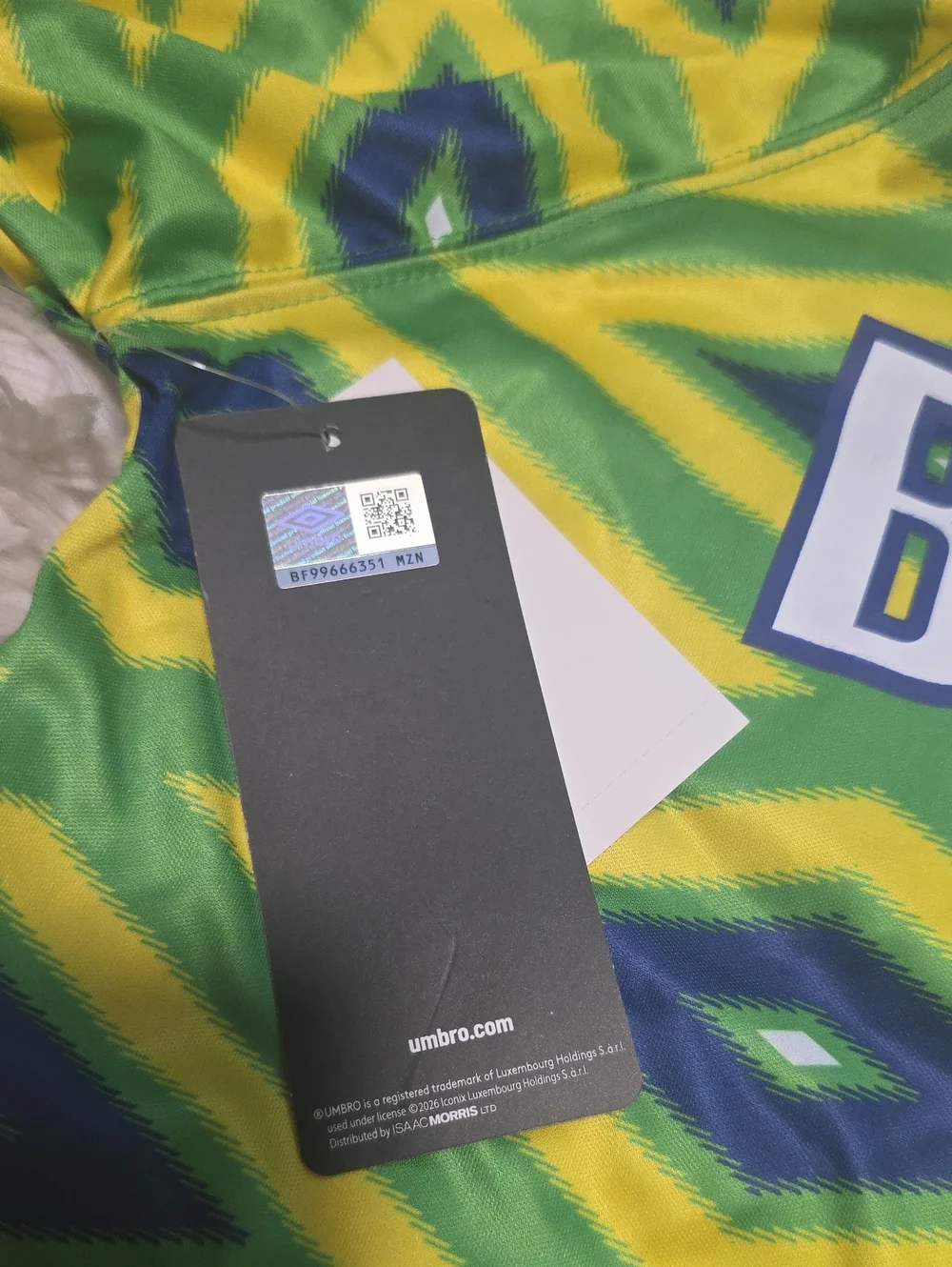 NWT Umbro Brazil Soccer Jersey- Large